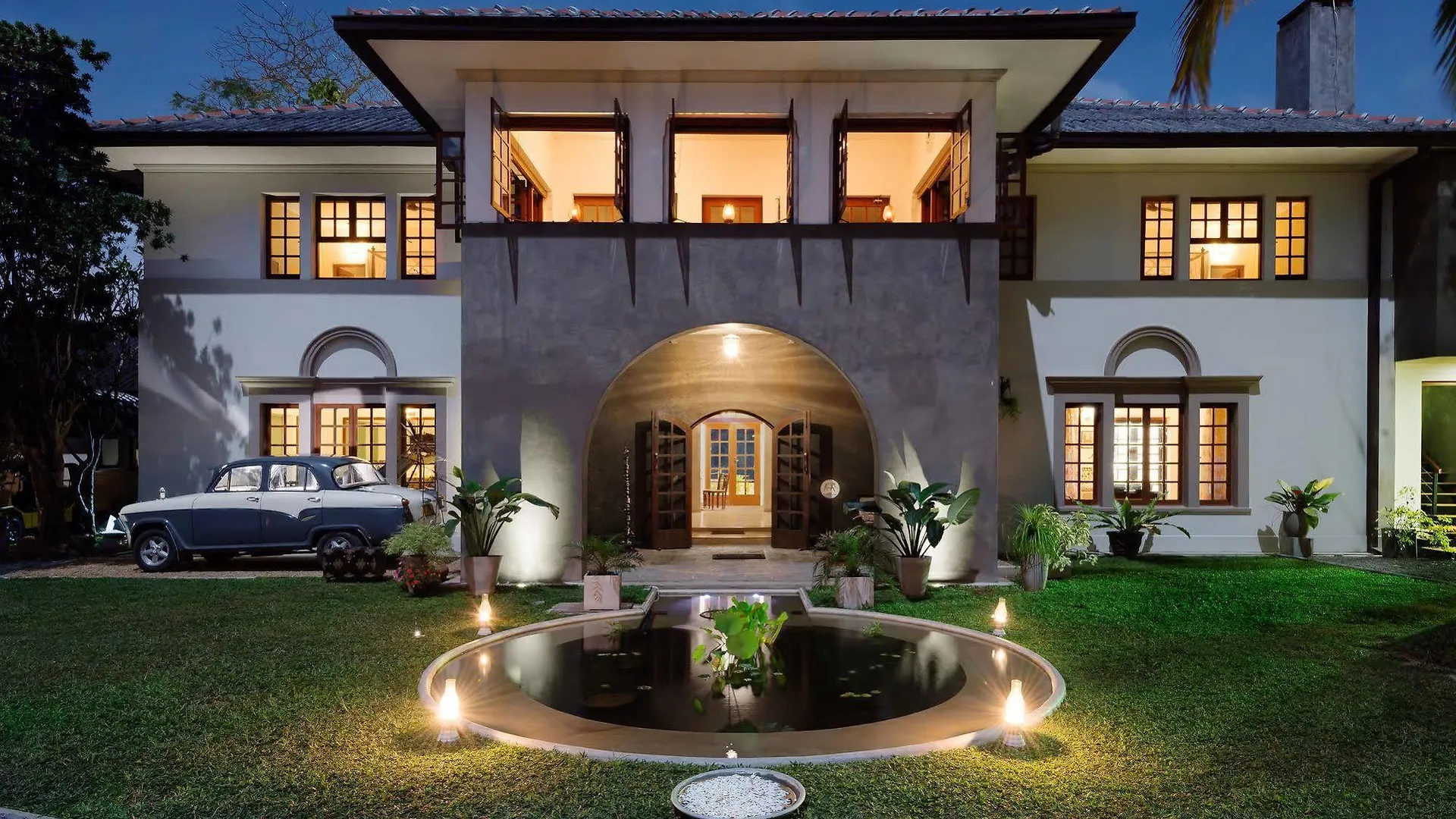 The Elephant Stables Kandy Hotel